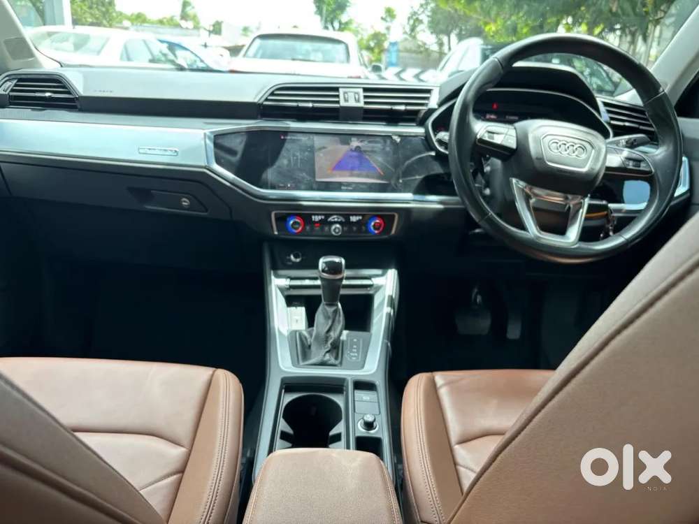 Audi Q3 40 Tfsi Premium Plus, 2023, Petrol