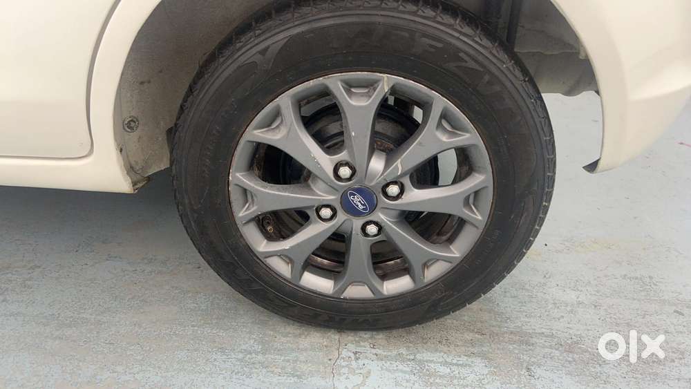 Ford Figo 1.2 Duratec Petrol Titanium, 2015, Petrol