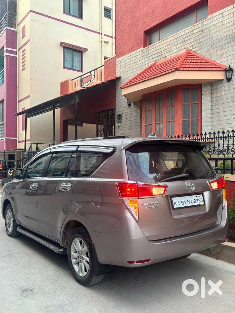 Toyota Innova Crysta 2.4 Gx Mt, 2016, Diesel