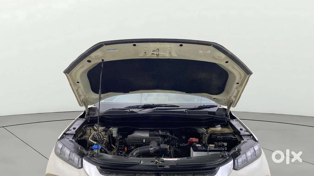 Maruti Suzuki Grand Vitara 1.5 Alpha Smart Hybrid At, 2022, Petrol