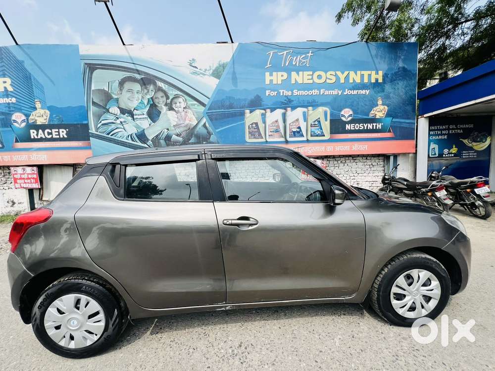 Maruti Suzuki Swift Vxi Optional, 2022, Petrol