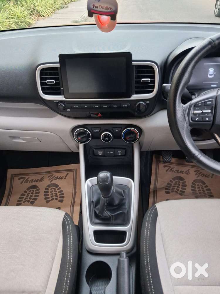 Hyundai Venue 1.2 S (o), 2023, Petrol