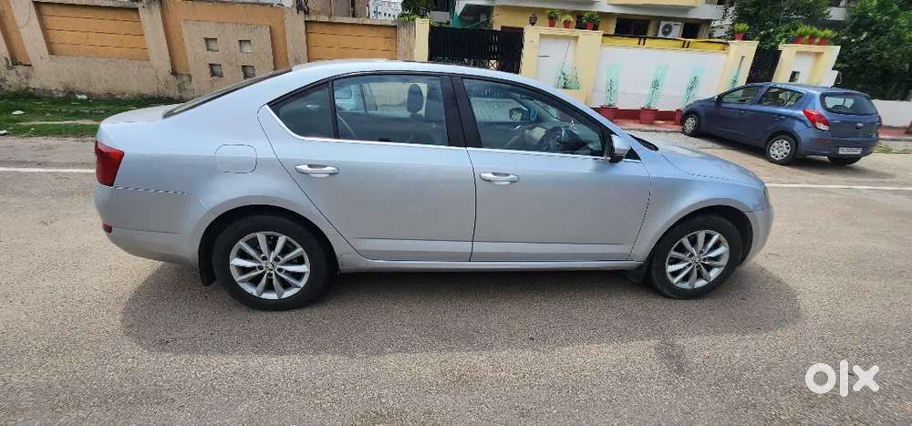 Skoda Octavia Elegance 2013 Diesel Automatic