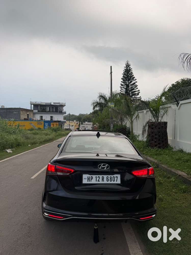 Hyundai Verna Diesel 2020 November With 17 Inch Alloy Tyre