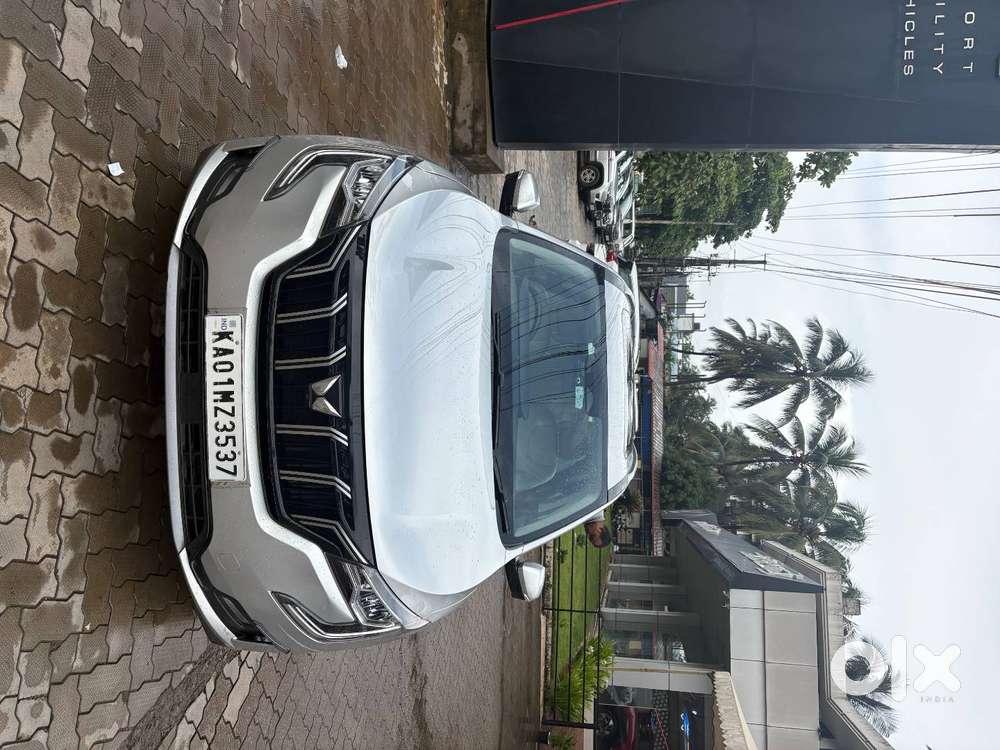 Mahindra Xuv700 2023 Ax7l, Amt, Ppf