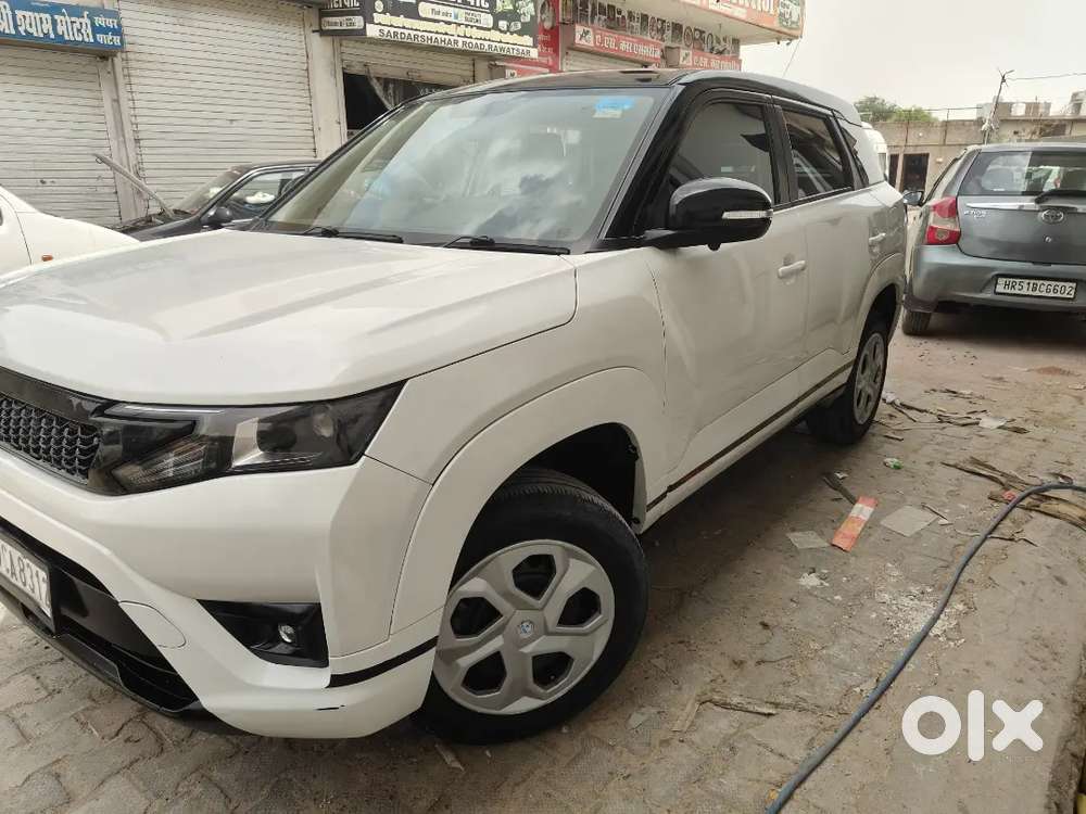 Maruti Suzuki Brezza 22/12/2023/24 Top Model Canvort Full