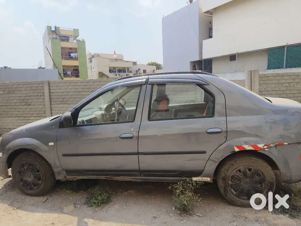 Mahindra E Verito 2015 Diesel 160000 Km Driven