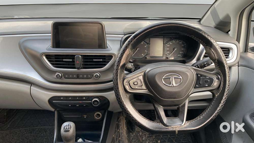 Tata Altroz 1.2 Xt, 2020, Petrol