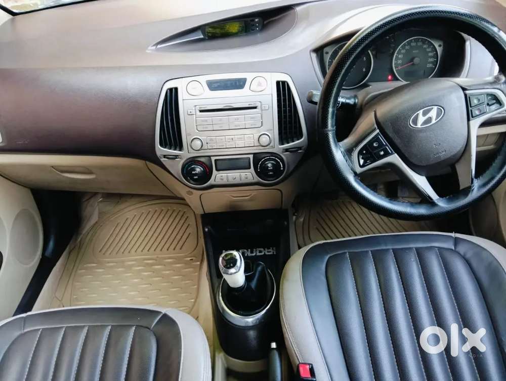 Hyundai I20 Asta 2011 Model