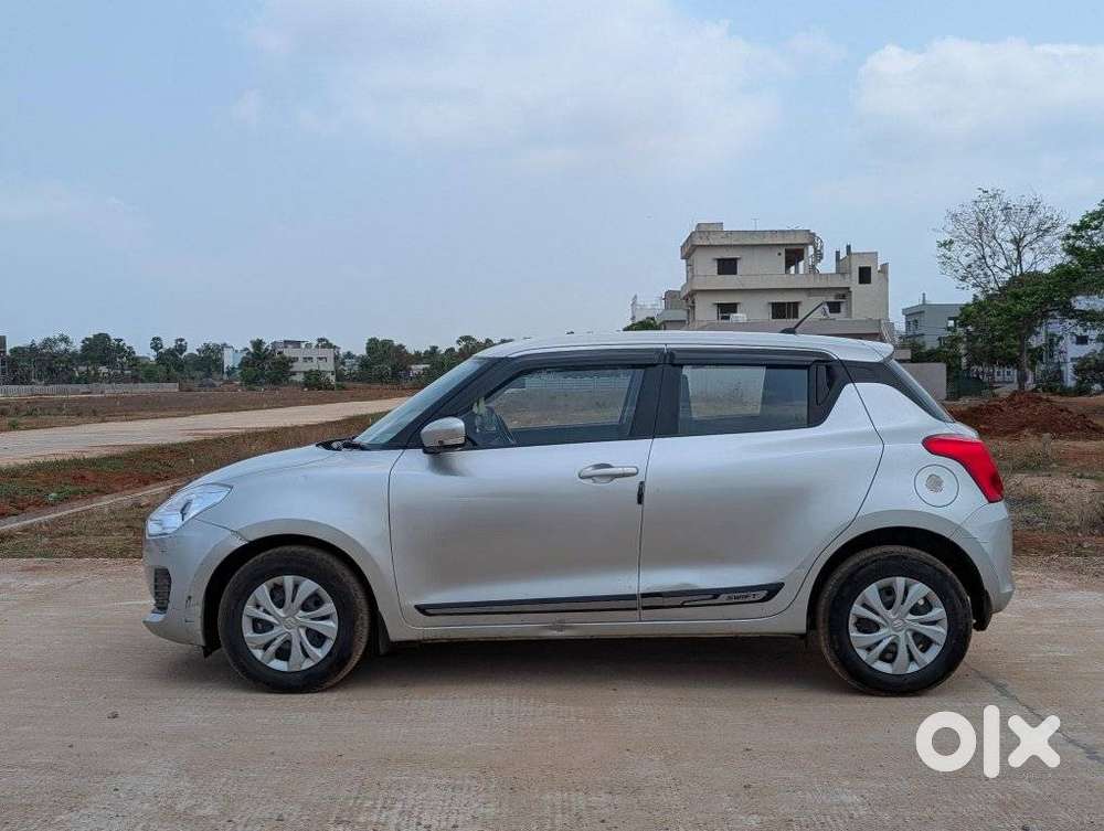Maruti Suzuki Swift 2018 Vxi, 2019, Petrol