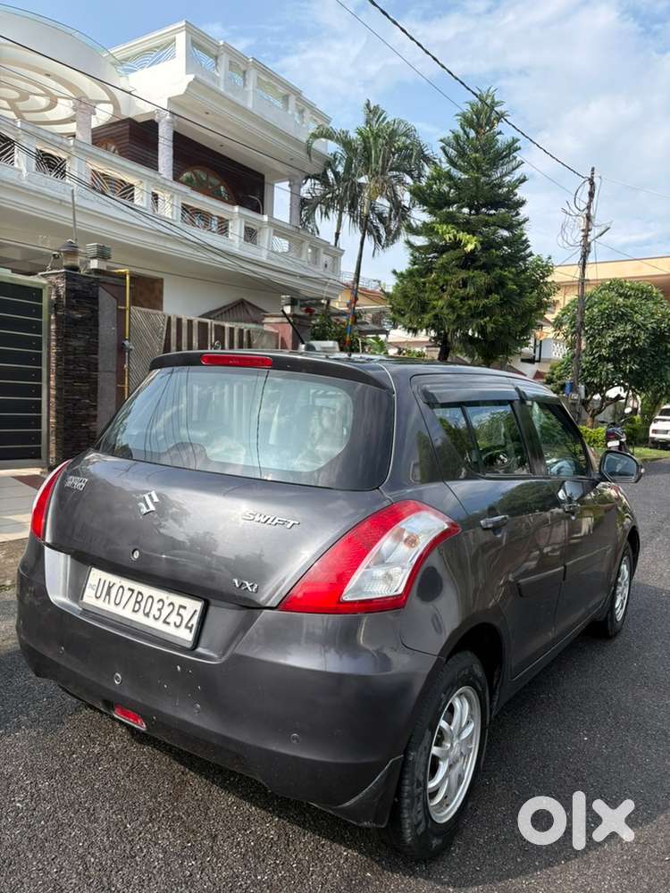 Maruti Suzuki Swift Vxi Optional 2017 Model Petrol Car