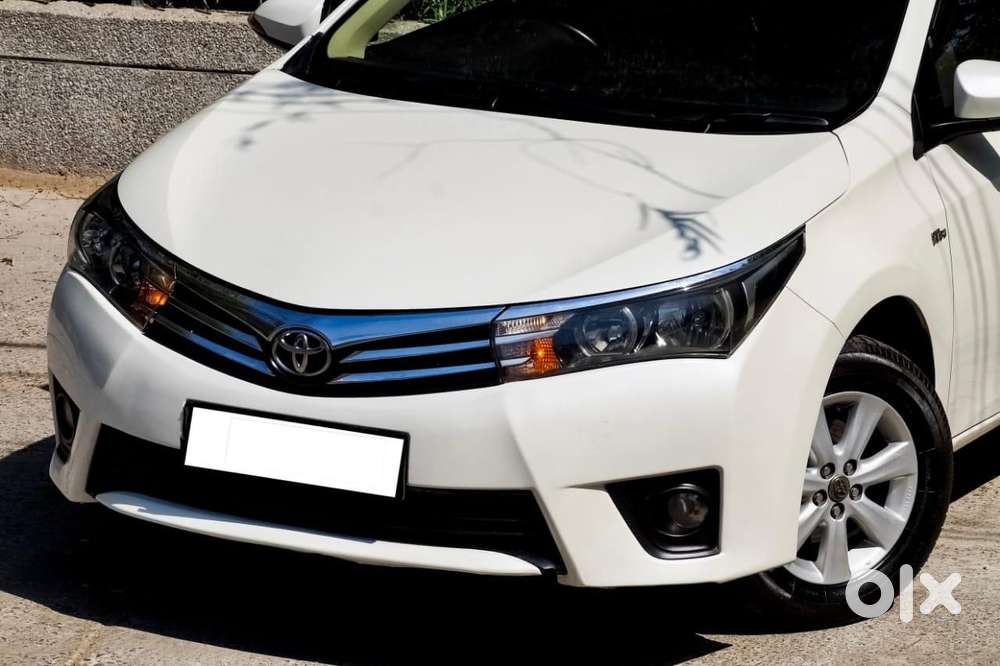 Toyota Corolla Altis 2013-2017 G At, 2016, Petrol
