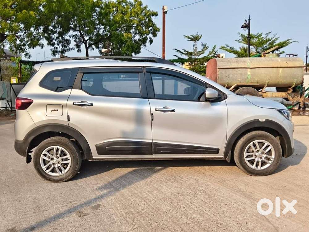 Renault Triber Rxt, 2020, Petrol
