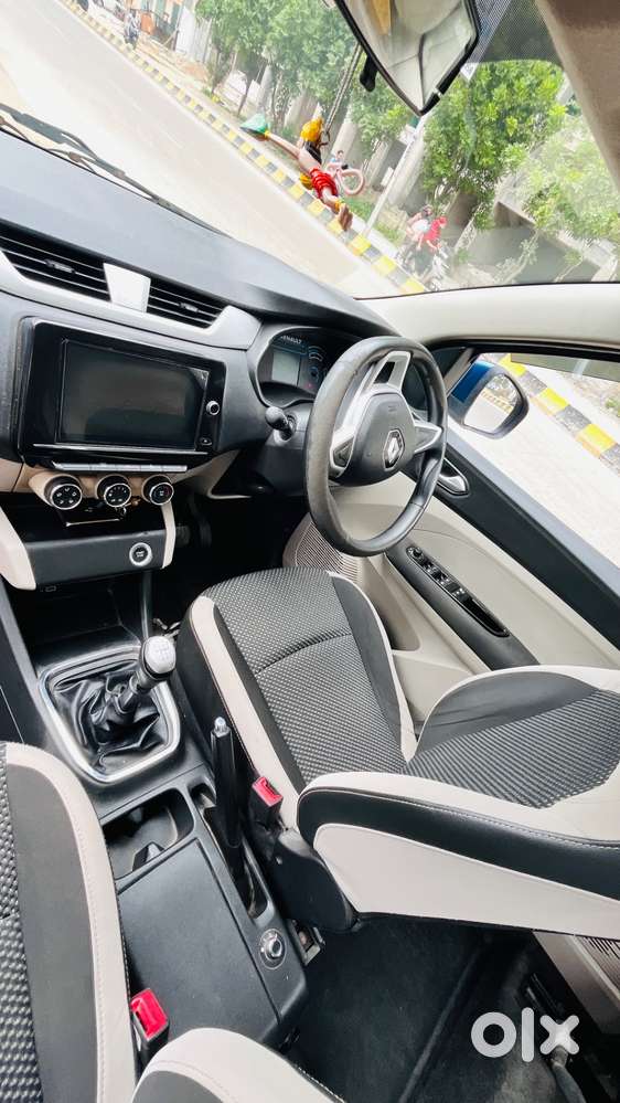 Renault Triber 2019 Car