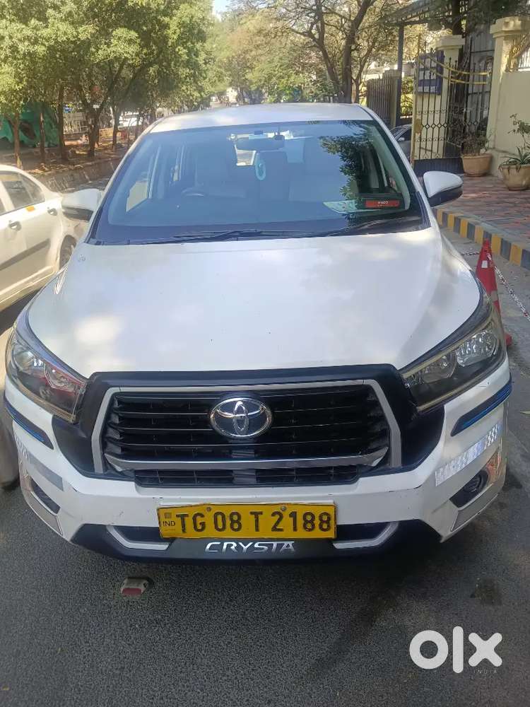 Innova Crysta For Sale Wel Maintain Showroom Track