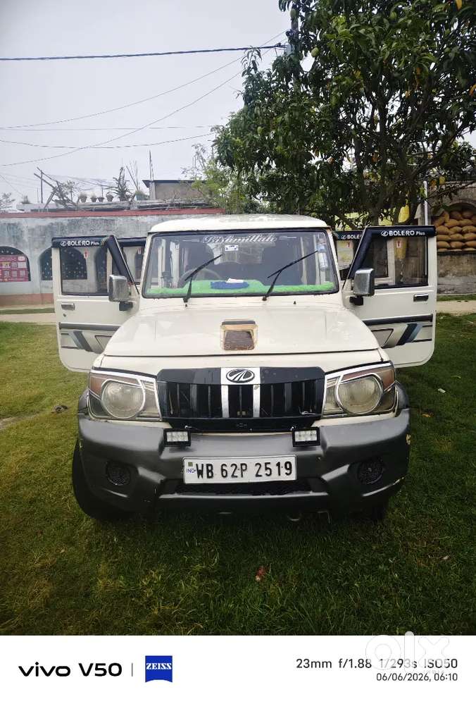 Mahindra Bolero 2014 Model Bs4 Orginal Paint 9 Seater
