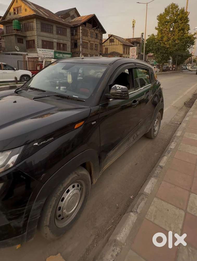 Mahindra Kuv 100 2019 Petrol Good Condition