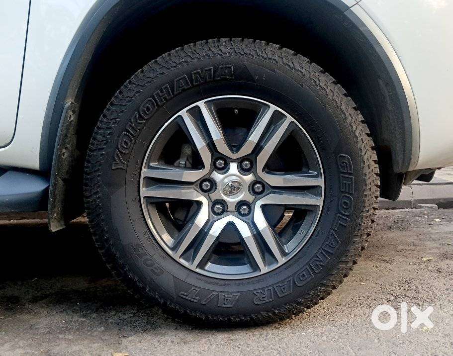 Toyota Fortuner 4x2 At 2.8 Diesel, 2022, Diesel