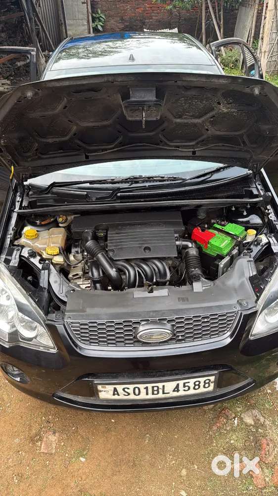 Ford Fiesta Classic 1.6 Lxi 2014