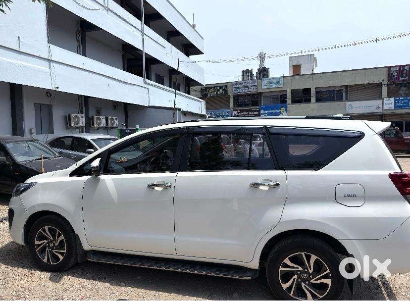 Toyota Innova Crysta 2.4 Z 7 Str, 2021, Diesel