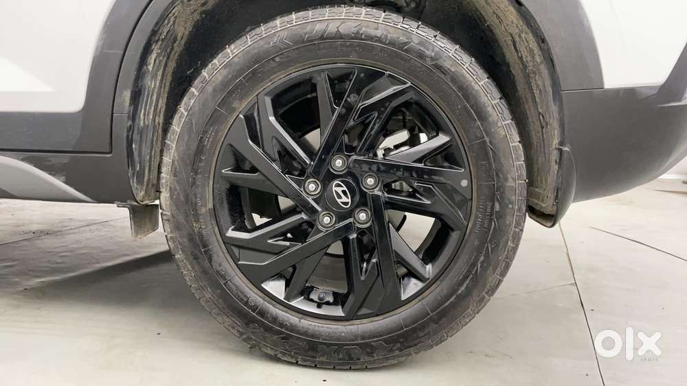 Hyundai Creta 1.5 Sx (o) Ivt Petrol, 2025, Petrol