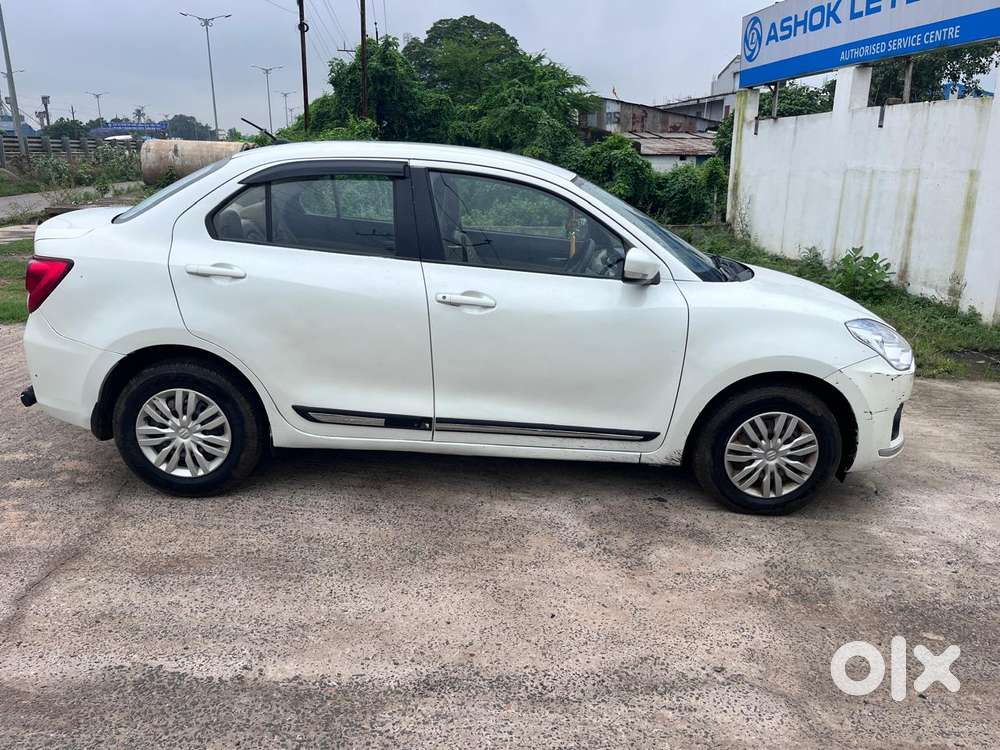 Maruti Suzuki Dzire 2017-2020 1.2 Vxi Amt, 2019, Petrol