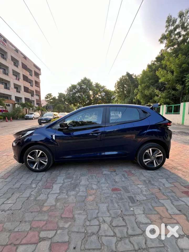 Tata Altroz Xza Petrol, 2022, Petrol