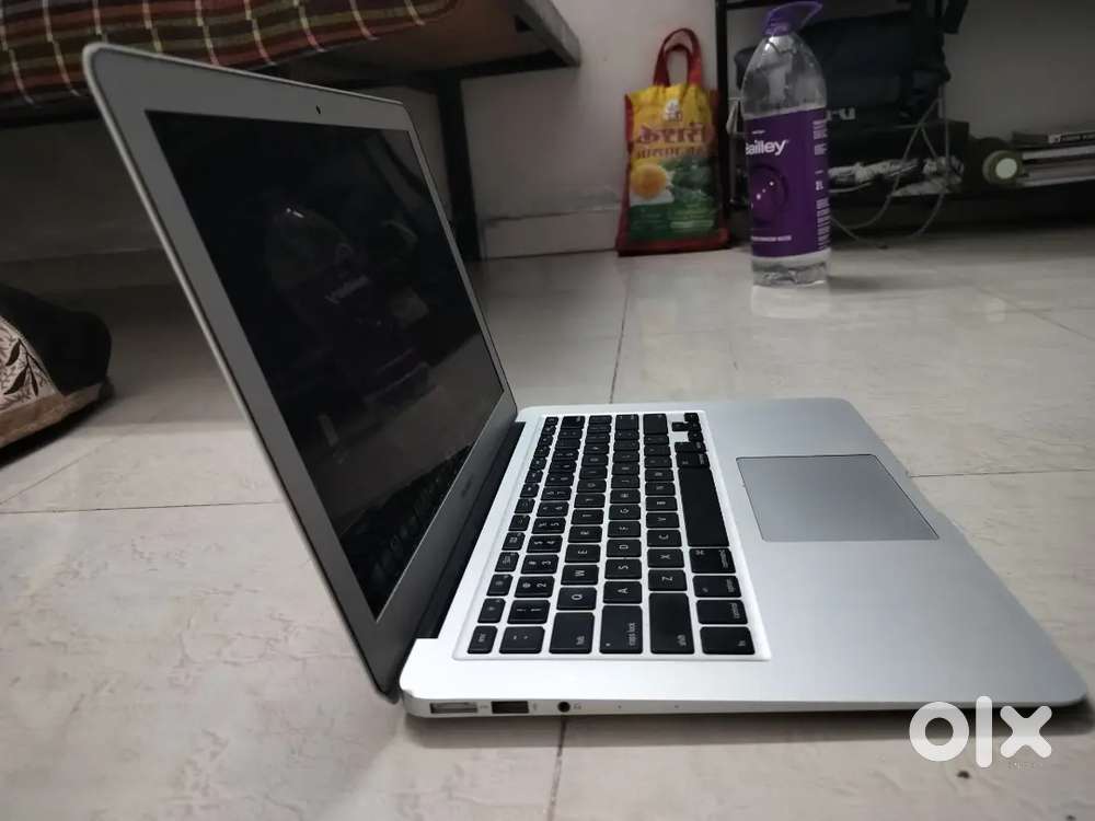 Apple MacBook Air 2017 | Core i5 | 8GB RAM | 128GB SSD