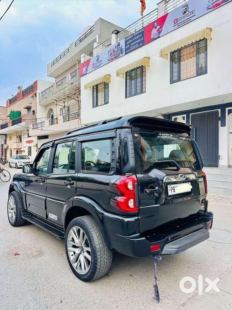 Mahindra Scorpio S11 Mt 7s, 2022, Diesel