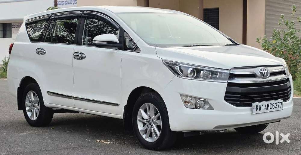 Toyota Innova Crysta 2.4 V, 2017, Diesel