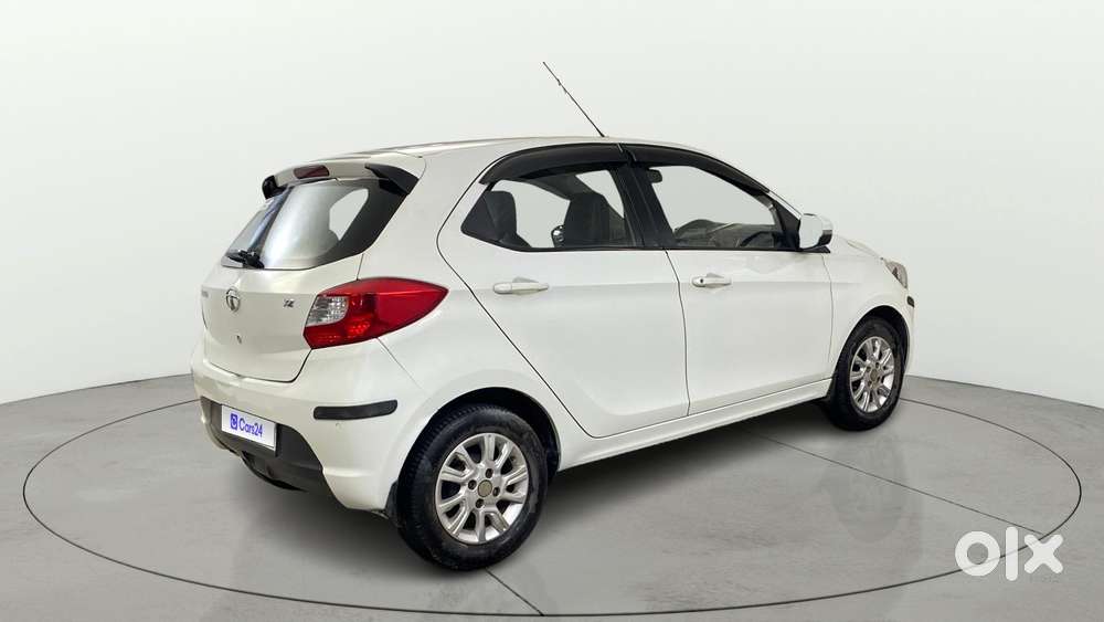 Tata Tiago 1.2 Revotron Xz, 2016, Petrol