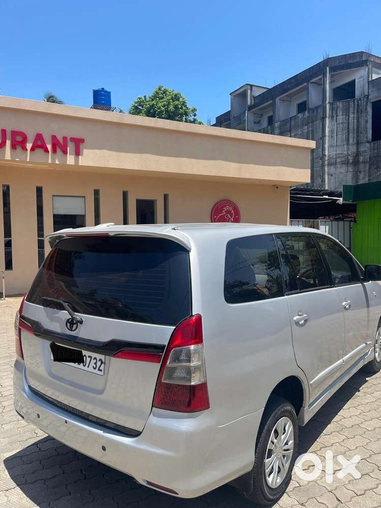 Toyota Innova Diesel 2014