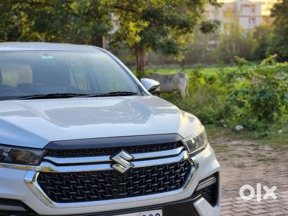 Maruti Suzuki Invicto Zeta Plus 7str, 2024, Petrol