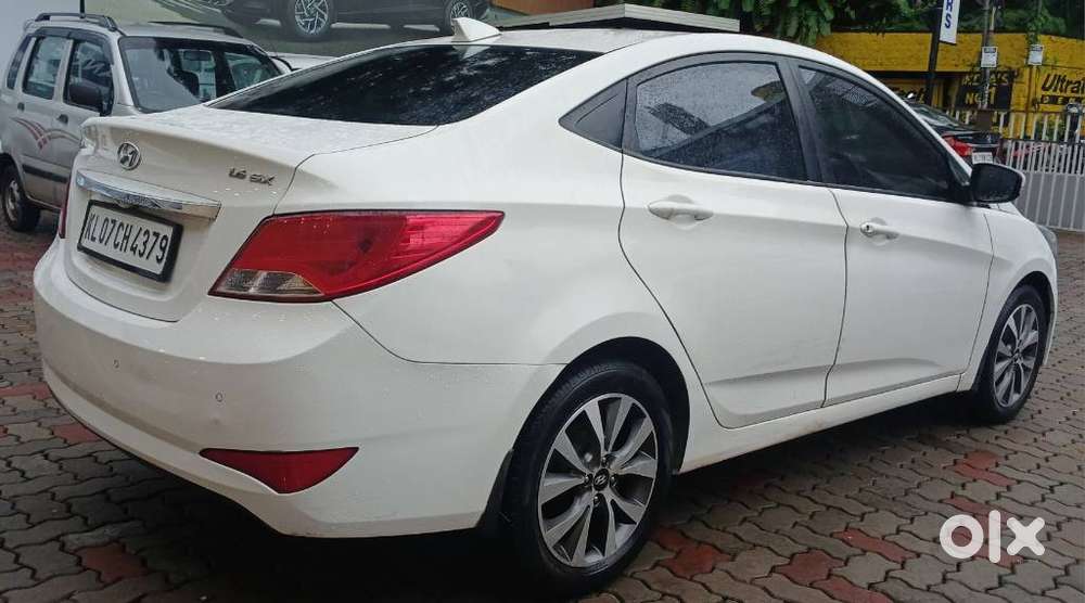 Hyundai Verna 1.6 Sx Vtvt At, 2016, Petrol