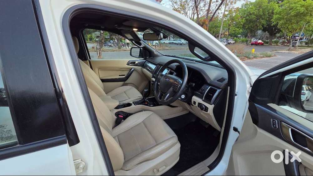 Ford Endeavour 3.2