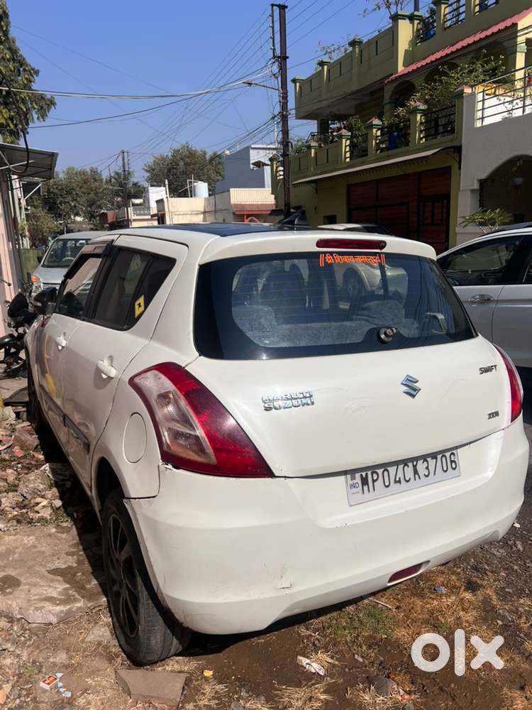 Maruti Suzuki Swift 2013 Diesel 100000 Km Driven