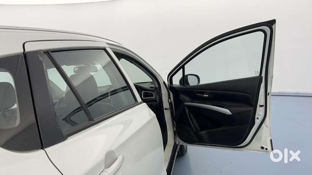 Maruti Suzuki S-cross 1.5 Alpha At, 2020, Petrol