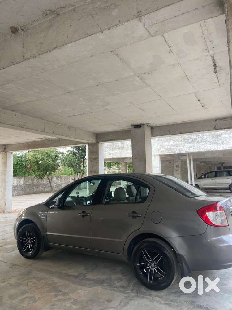 Maruti Suzuki Sx4 2013