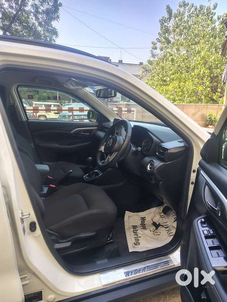 Toyota Urban Cruiser Hyryder 1.5 G E-cng, 2026, Cng & Hybrids