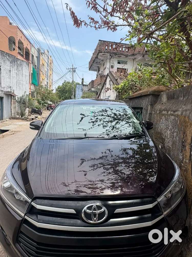 Toyota Innova Crysta Diesel Mt 2017