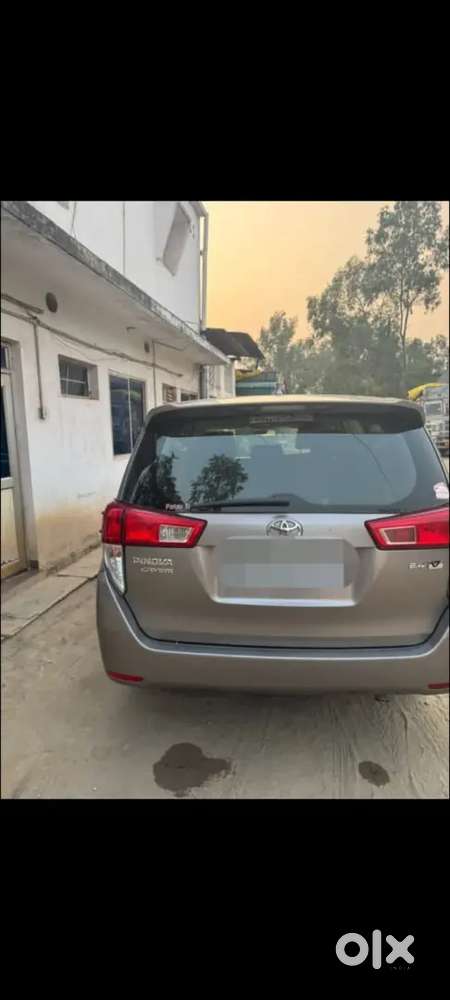 Toyota Innova Crysta 2019 Diesel Manual
