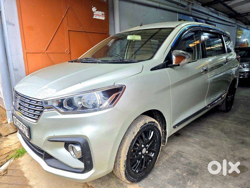 Maruti Suzuki Ertiga Zxi Shvs, 2020, Petrol