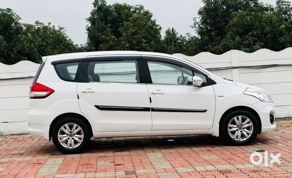 Maruti Suzuki Ertiga Shvs Zdi Plus, 2017, Diesel