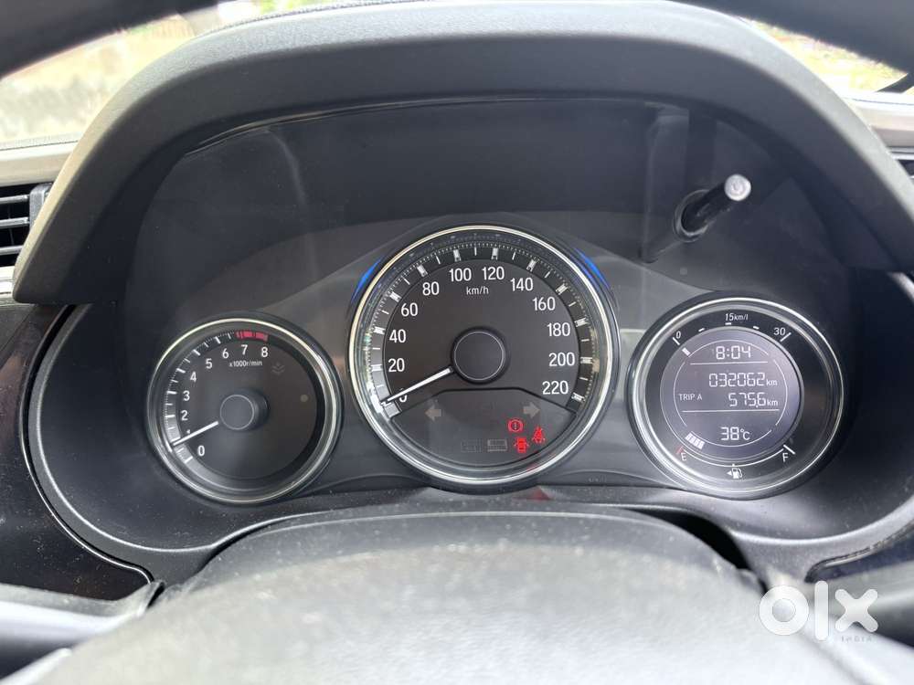 Honda City I-vtec V, 2017, Petrol