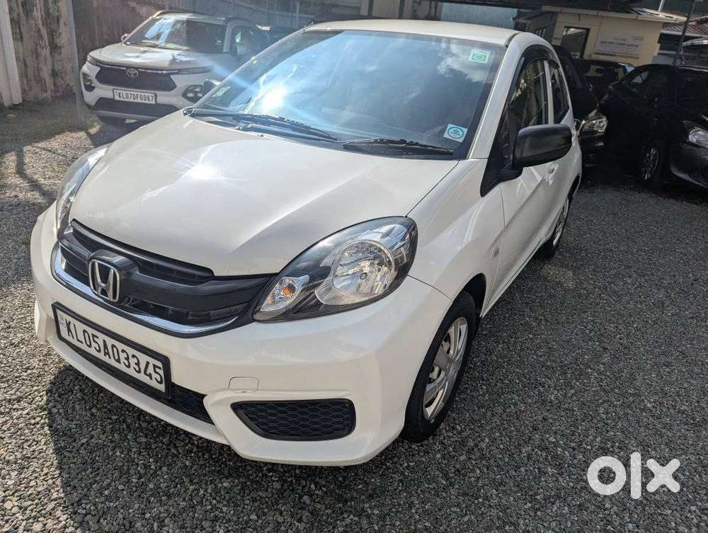 Honda Brio 1.2 E Mt, 2017, Petrol