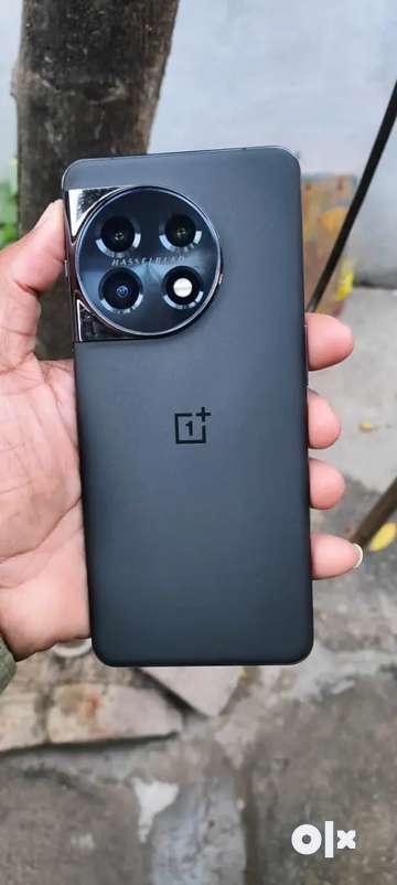 OnePlus 11 12/256 Awesome Condition - Mobile Phones - 1764958801