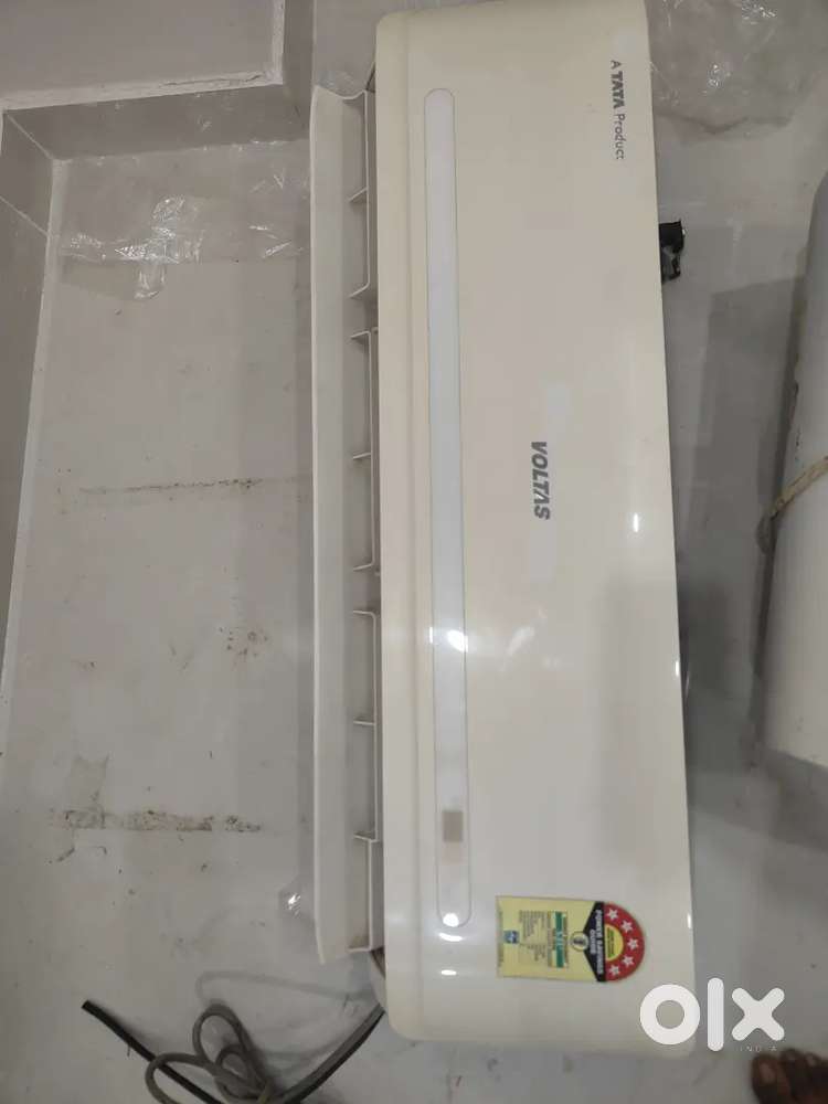 5 star Voltas AC old AC