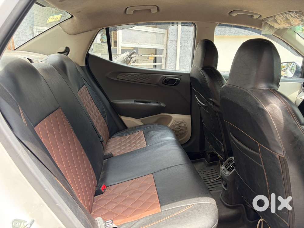 Hyundai Aura Petrol 2025