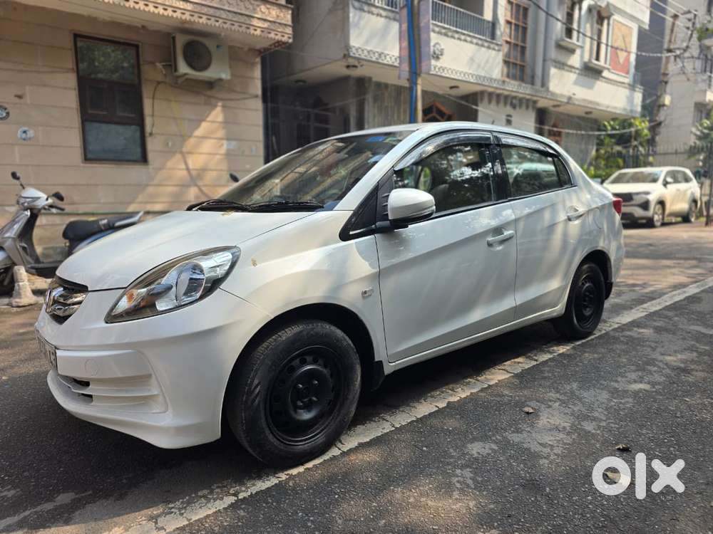 Honda Amaze S Mt I-vtec, 2015, Petrol