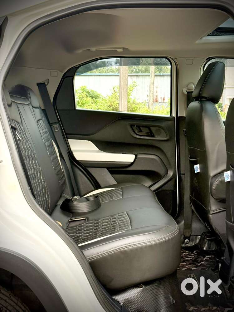 Tata Punch Accomplished Mt Sunroof, 2023, Petrol